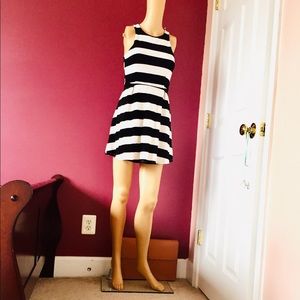 Monteau Sleeveless Stripe Skater Dress
